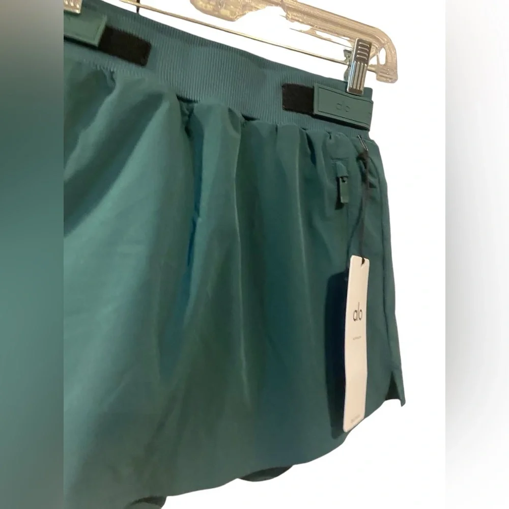 NWT Alo Yoga active skirt Size XXS